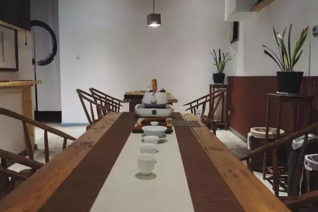 不泡酒吧泡茶社，成都这6家文艺茶社里藏着年轻人的诗和远方