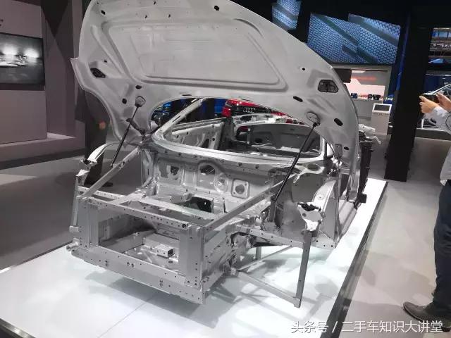 西班牙都喜欢开什么车,中国人在西班牙开什么车的多