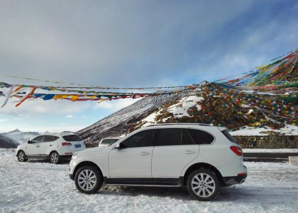 3位H8老车主试驾完新H8后，集体给了一个你意想不到的答案