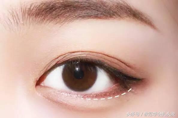 半花苞发型披肩发,想做女神要从头开始