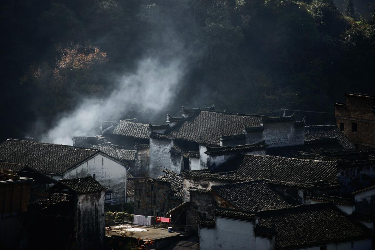 析字联中的精品：此木为柴山山出