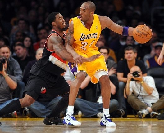 科比为什么被称为黑曼巴,为什么科比被叫做黑曼巴