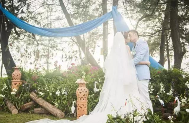 干货分享最心机的婚纱照pose,秀禾服婚纱照教你摆pose