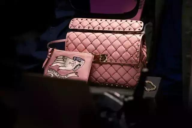 prada三合一包包七夕,prada包大爆款