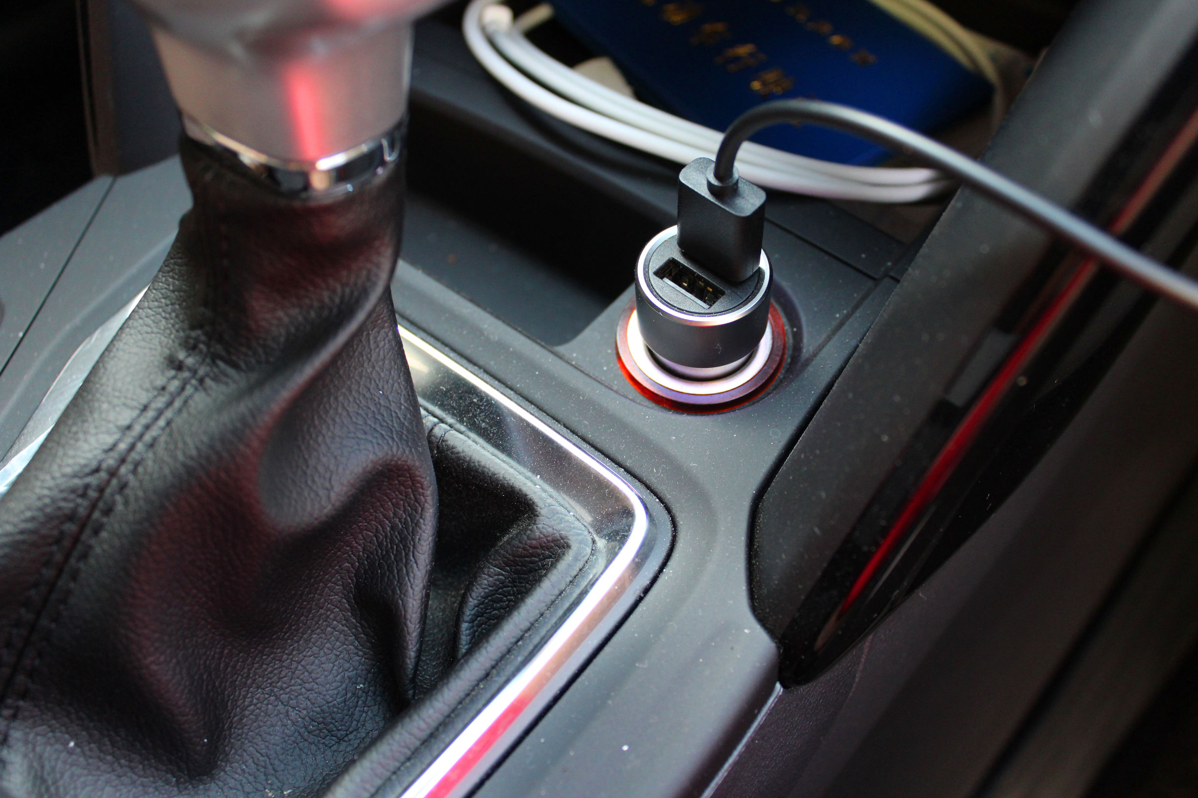 小蚁行车记录仪王者版,小蚁行车记录仪是什么