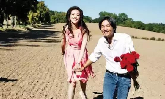 干货分享最心机的婚纱照pose,秀禾服婚纱照教你摆pose