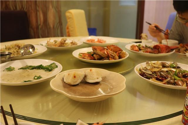 鍥涙湀骞胯タ椋庢櫙,鍥涙湀娴峰崡瀹炴媿