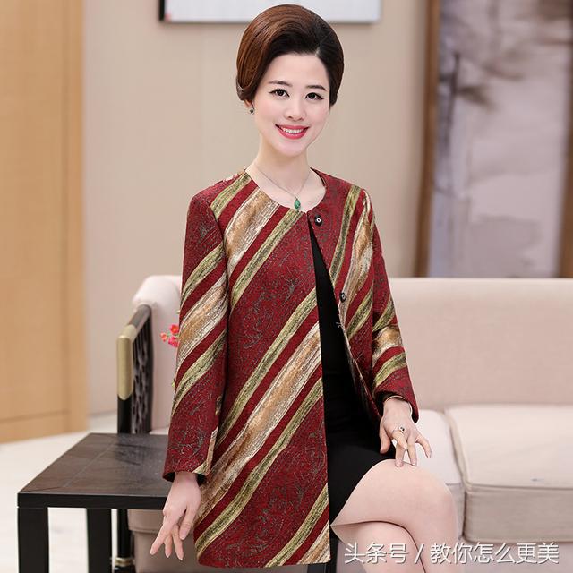 中年人穿什么款式的外套好看,啥样衣服适合中年人秋季外套