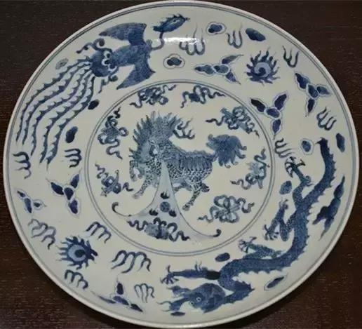 麒麟纹样在历史建筑中的运用,屋顶装饰麒麟