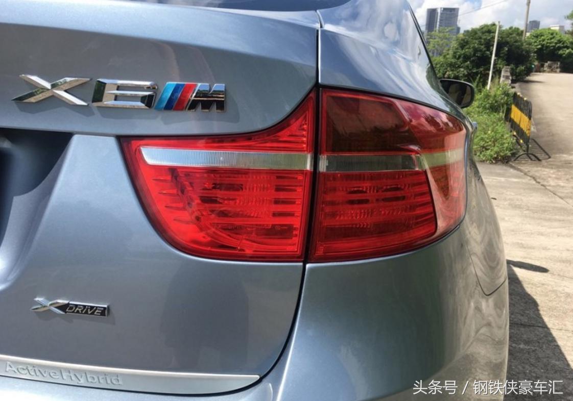 花a6钱买台二手车,花奥迪的钱买了五菱宏光