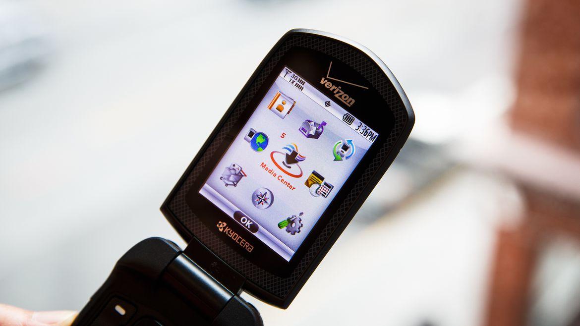 AGM公布三防翻盖手机M8Flip,agmm8flip三防翻盖手机