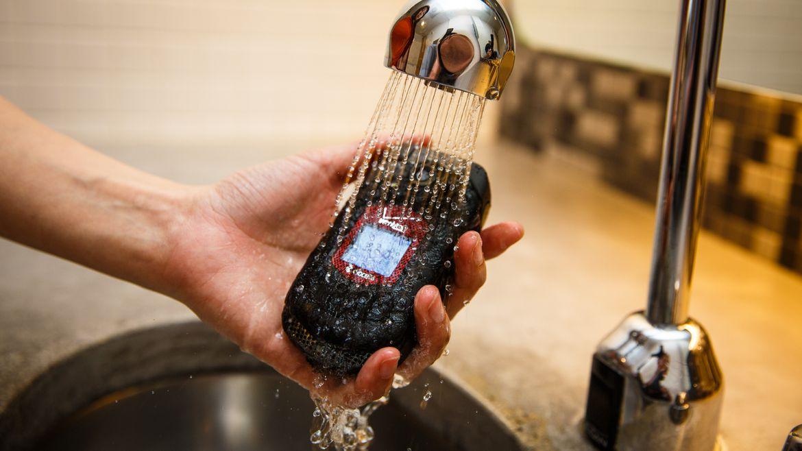 AGM公布三防翻盖手机M8Flip,agmm8flip三防翻盖手机