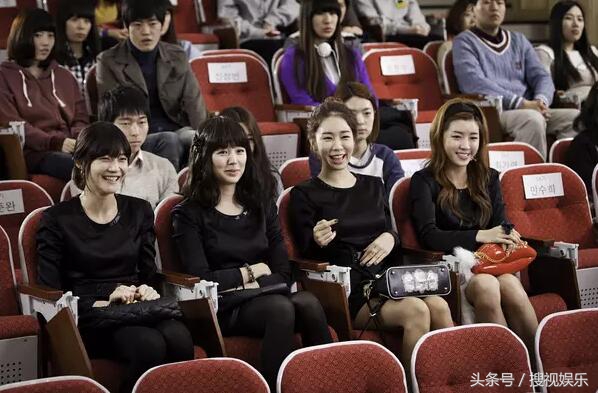 推荐几部80后怀念青春的电影,那些致敬经典的电影