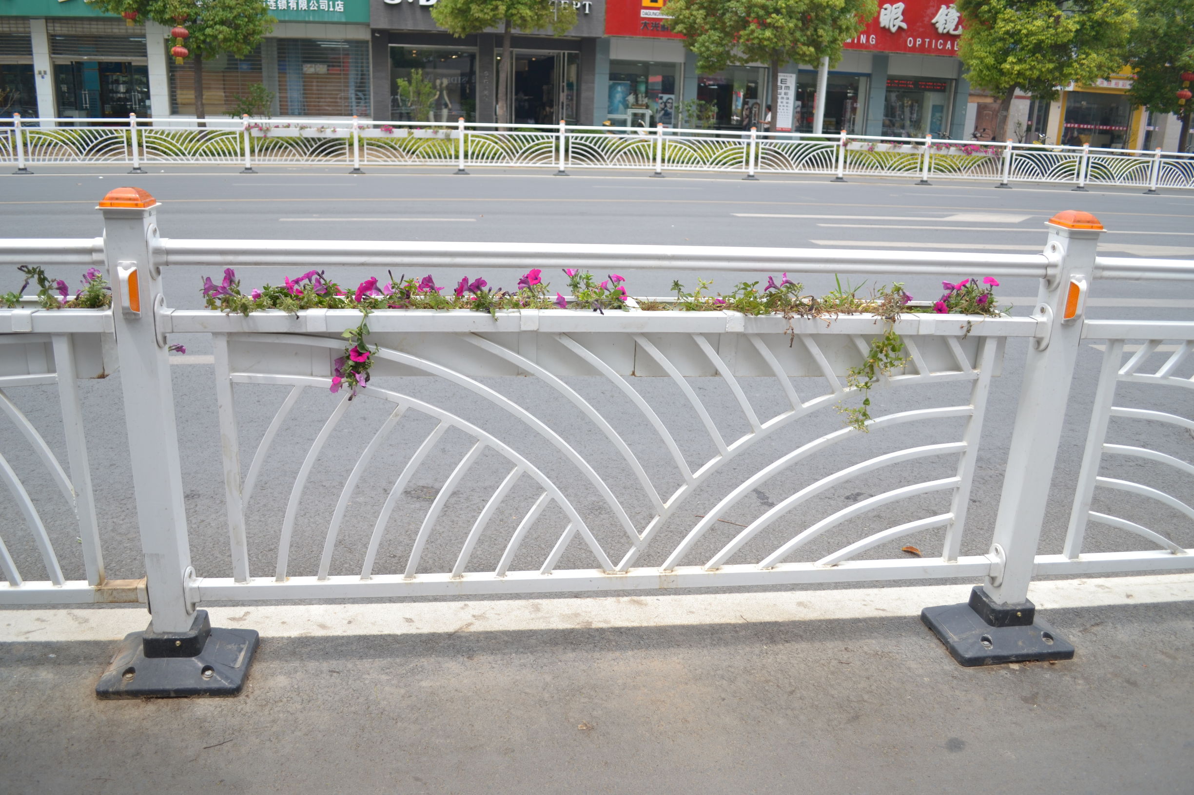 市政道路护栏热镀锌,喷塑市政护栏