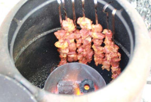 烤鸭店同行竞争,烤鸭炉子烤脆皮五花肉