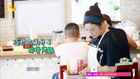 赵薇黄晓明开中餐厅爆笑斗嘴,中餐厅第三季赵薇叫小胖子