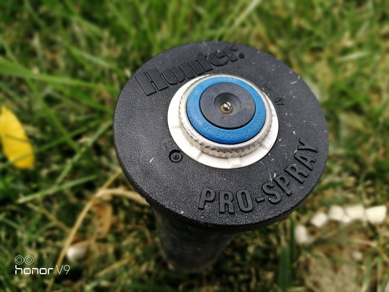 荣耀v9和荣耀9的性能有什么区别,荣耀9和荣耀v9哪个好值得买