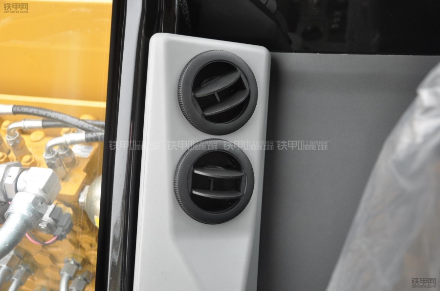 柳工挖掘机空调不凉,挖掘机的空调坏了怎么办