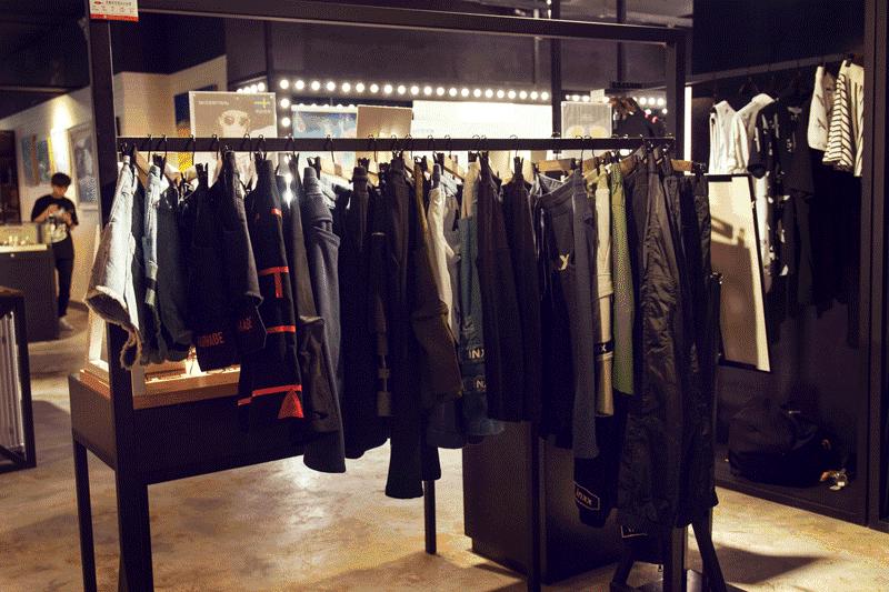 来只打算买潮服，结果种草了这些小玩意