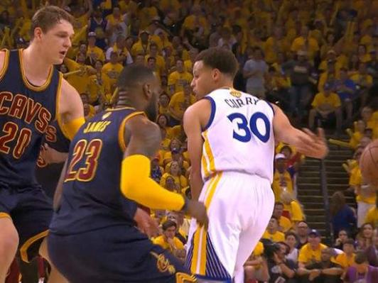 奥尼尔盘点nba史上恐怖瞬间,奥尼尔新秀出糗