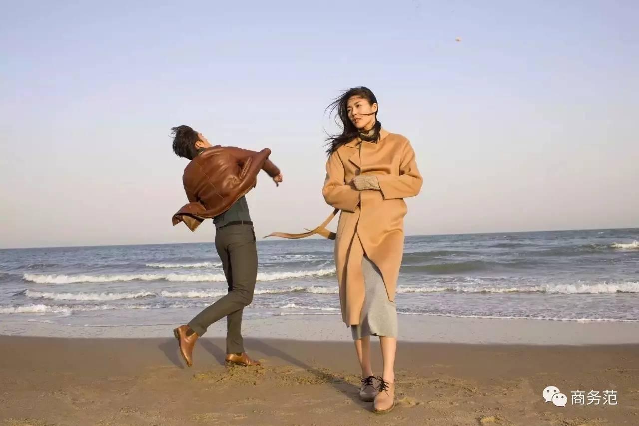 这些国产品牌越来越洋气了，这画风突变