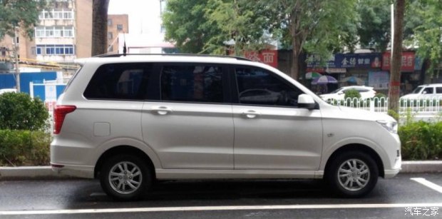 五菱宏光S高速体验,五菱宏光s用车视频