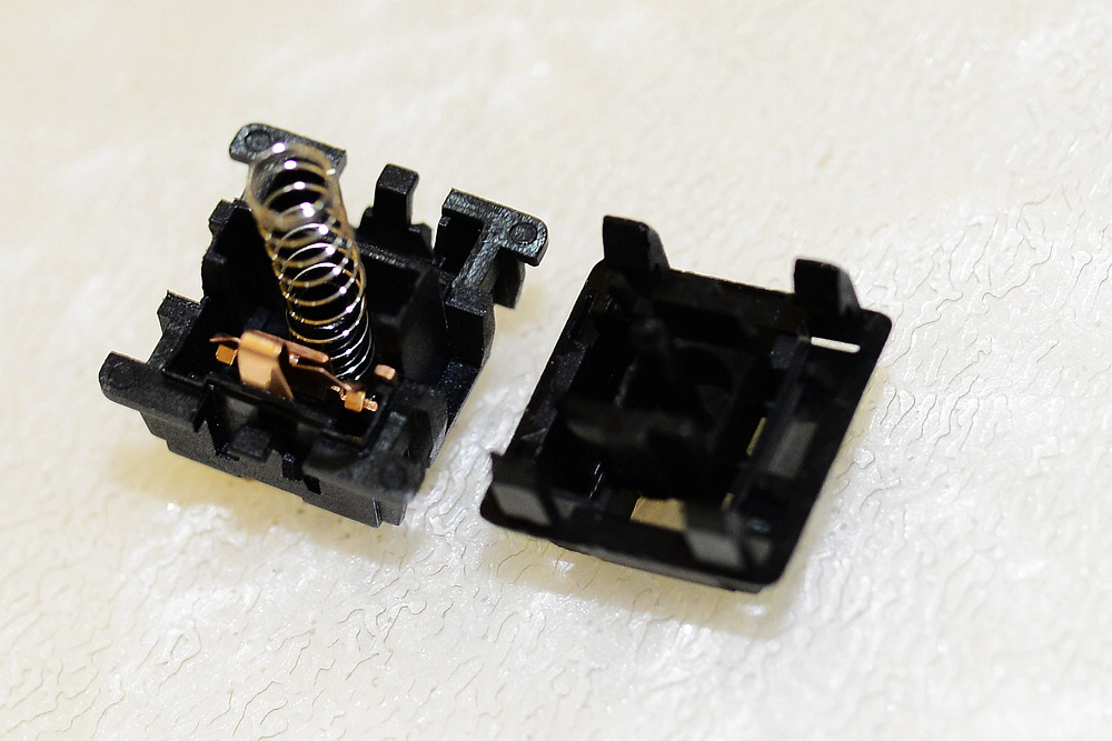 机械键盘科普入门看轴体,机械键盘各种轴体使用感受