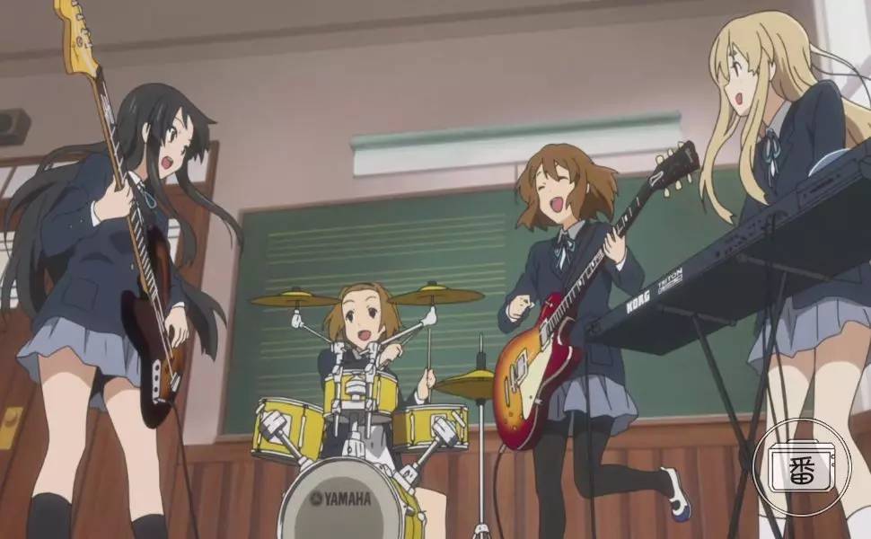 看了这部狗粮番,我们来聊聊日本高中社团