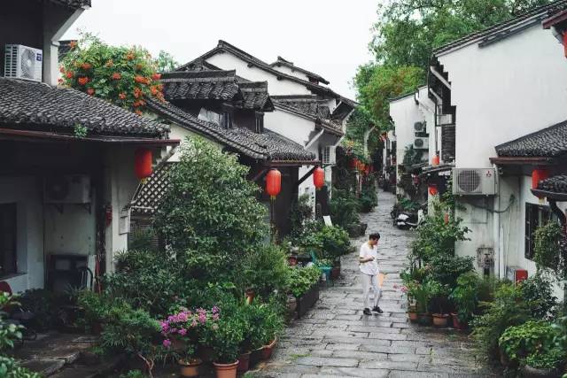 北京和杭州之间的城市,北京和杭州中间是哪个城市