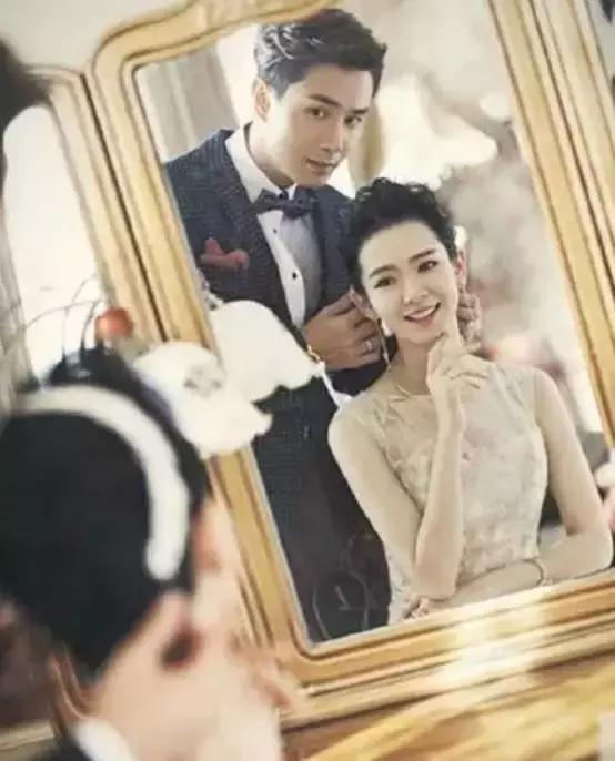 干货分享最心机的婚纱照pose,秀禾服婚纱照教你摆pose