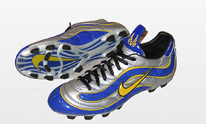 耐克刺客mercurialsuper,耐克刺客对标阿迪什么系列