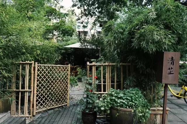 不泡酒吧泡茶社，成都这6家文艺茶社里藏着年轻人的诗和远方