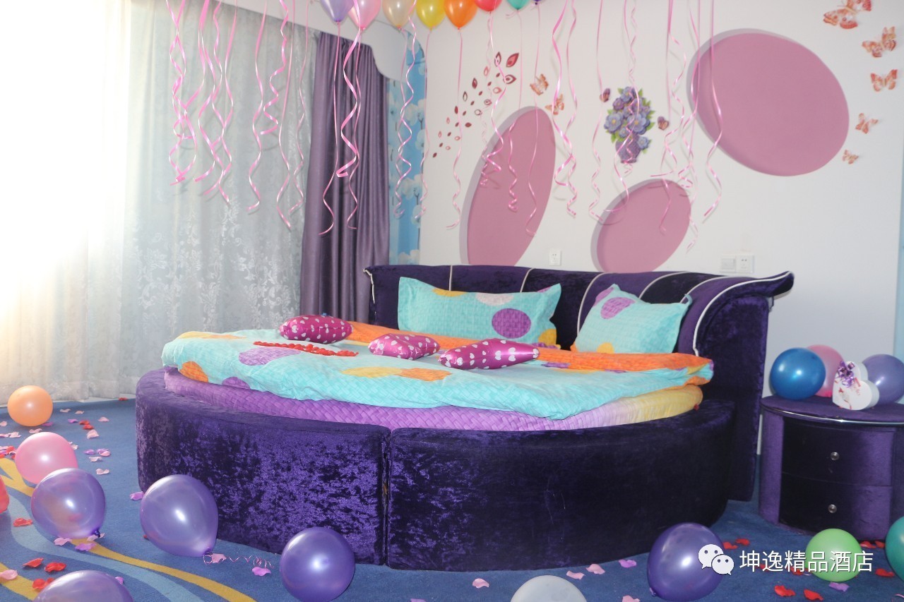 浓情七夕,恋在坤逸