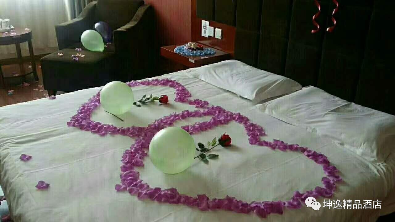 浓情七夕,恋在坤逸