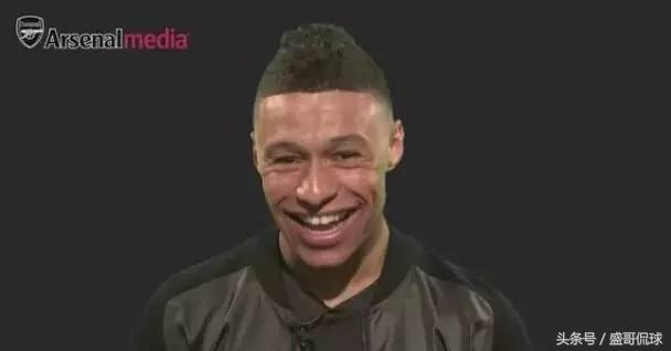 好基友一辈子,盘点足坛巨星的那些温暖瞬间