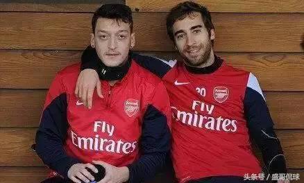 好基友一辈子,盘点足坛巨星的那些温暖瞬间