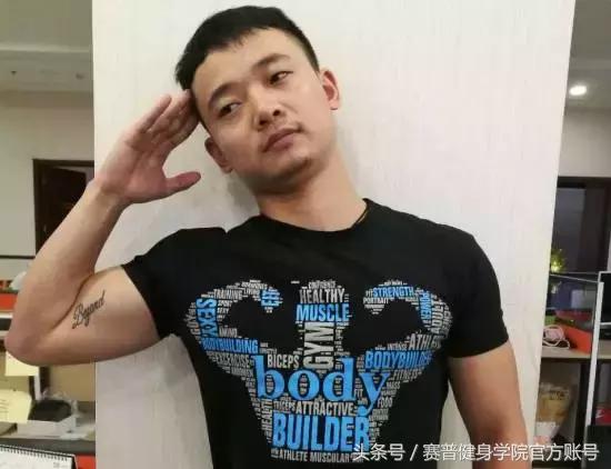 颈部肌肉训练下巴线条,颈部肌肉练粗