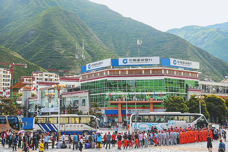 九寨沟地震游客第一次经历地震,汶川地震九寨沟游客