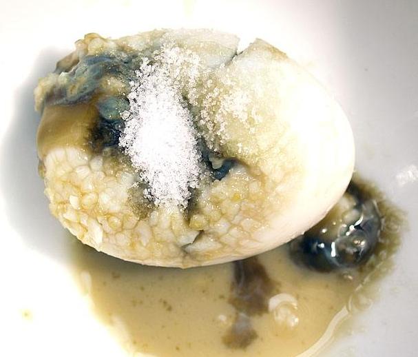 口臭能“熏晕人”?快看看你的扁桃体长了它了没?