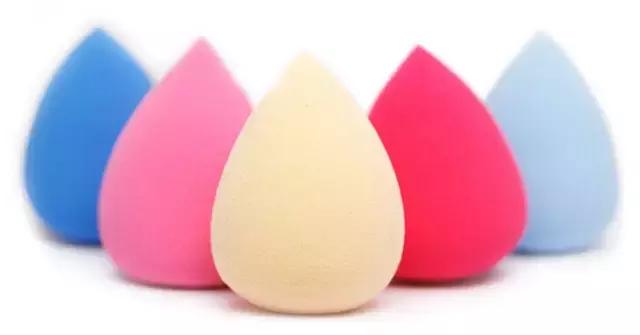 化妆刷多久清洗一次,用卸妆油清洗化妆刷