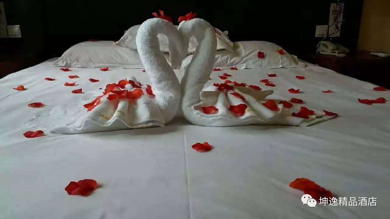 浓情七夕,恋在坤逸