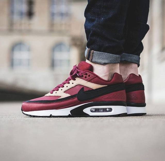 sneaker鞋知识,sneaker应该穿什么鞋