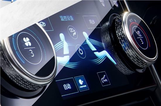 2018年捷豹越野车fpace顶配,捷豹轿跑e-pace