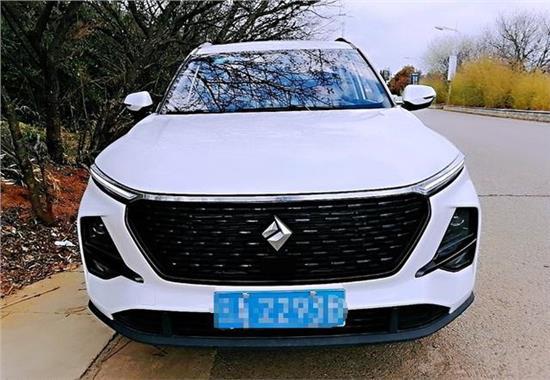 新宝骏rs-31.5l与510哪个好,新宝骏rs3碰撞试验