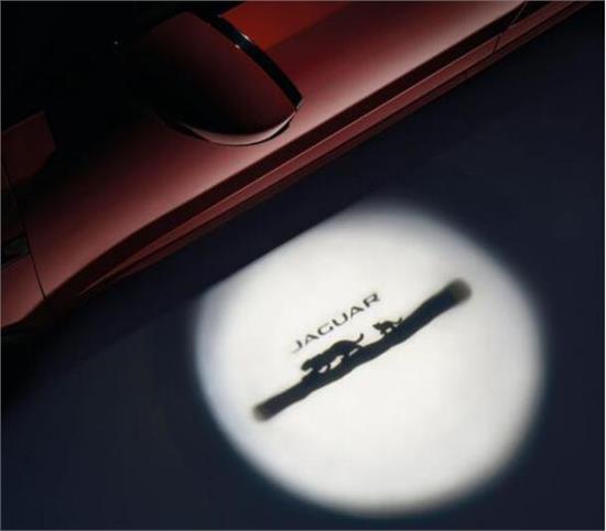 2018年捷豹越野车fpace顶配,捷豹轿跑e-pace