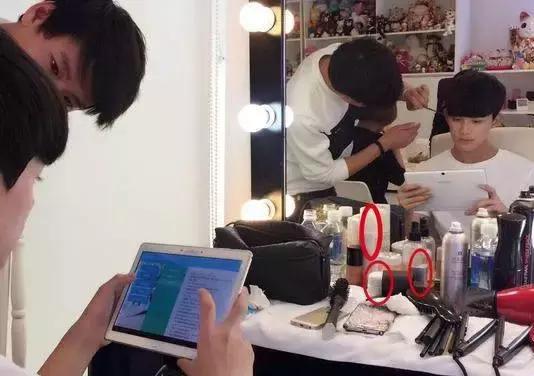 杨幂王菲谁更红,杨幂王菲有什么关系