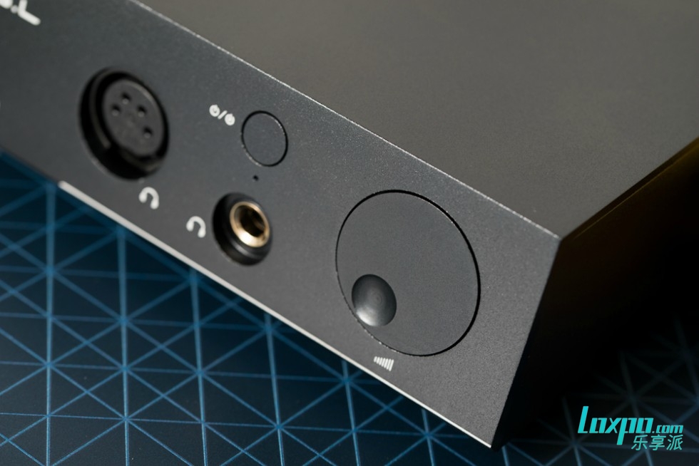 999元推倒HD800S？双木三林sAp-10全平衡耳放评测