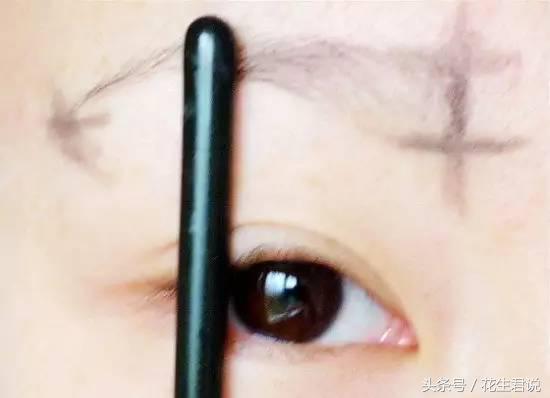 最强干货！我等手残*党**再也不怕修不好眉毛了！