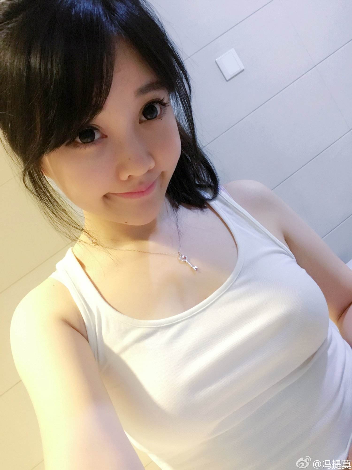 周二珂冯提莫斗鱼视频,冯提莫周二珂主播收入