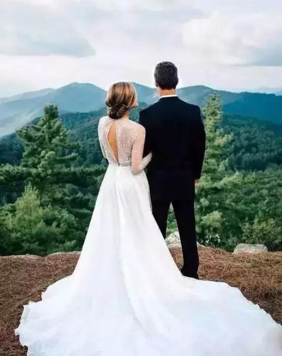 干货分享最心机的婚纱照pose,秀禾服婚纱照教你摆pose